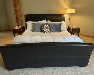 Contemporary Style King Sleigh Bed