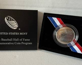 2014 National Baseball Hall of Fame Uncirculated Half-Dollar with COA