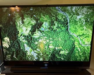 Samsung HL67A750A1F DLP Television with Cart