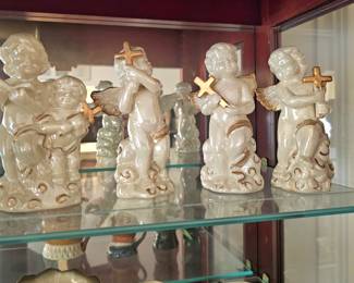 Set of 4 cherubs