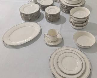 Noritake 7720 Sterling Cove set of 12 with serving bowl and platter