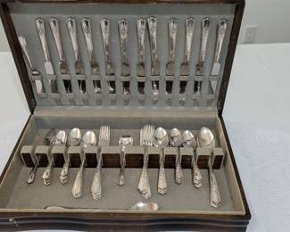 Harmony House silver plate set