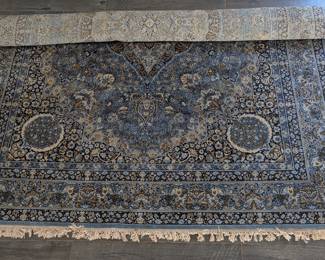 rug 96" x 136"
