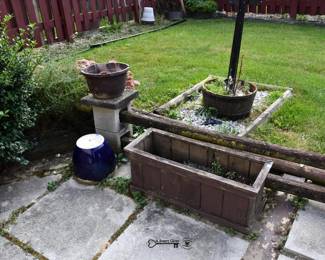929Back Yard