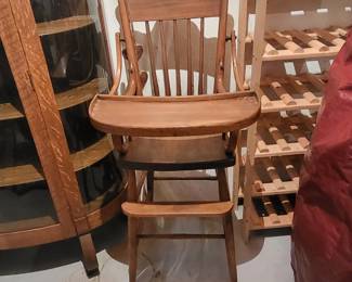 ANTIQUE HIGH CHAIR