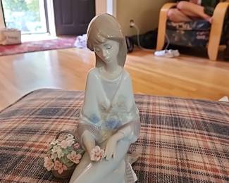 LLADRO~ FLOWER SONG