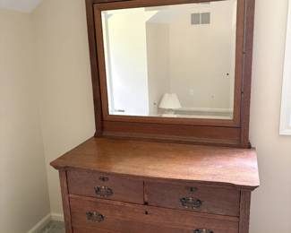 ANTIQUE OAK DRESSER