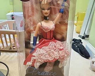 BARBIE ` FRANCE