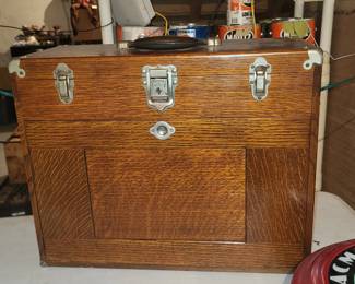 MACHINEST CHEST