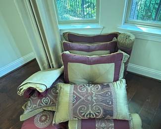 Queen Size Bedding