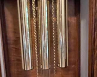 Howard Miller Grandfather Clock 20,5" x 12,5" x 78" $200