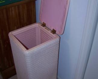 Very neat pink hamper