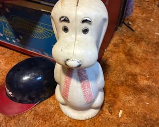Snoopy bank