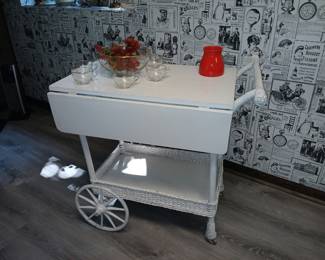 Tea/bar cart