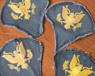 vintage U.S. Army shoulder sleeve patches