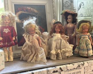 vintage dolls, including several small hard plastic dolls