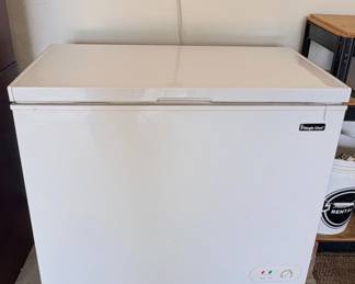 Magic Chef 7.0 cu. ft. Chest Freezer,