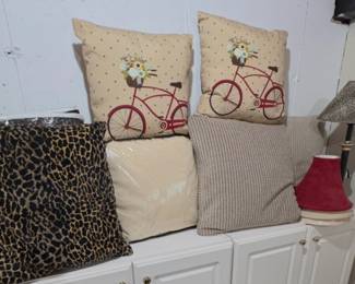 Throw Pillows