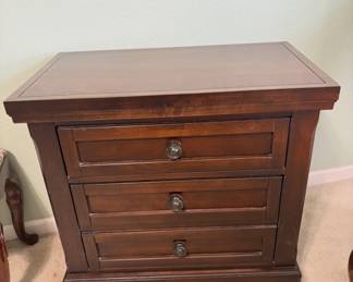 Ashley Furniture Porter 2-Drawer Nightstand,
