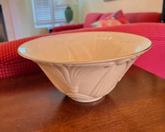 Vintage Lenox 24k Gold trim bowl