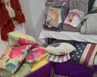 Throw Pillows