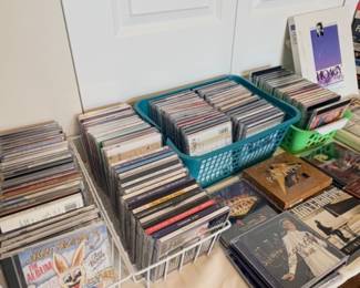 CD’s Variety Music
