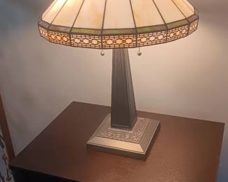Leaded stained glass lamp
