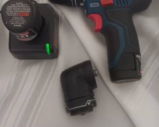 Bosch 12v cordless drill with 2 batteries and charger 