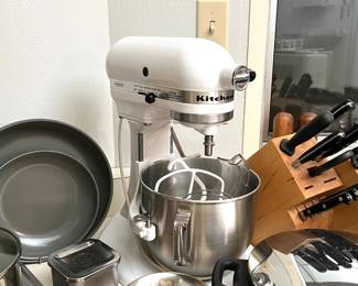 Kitchen Aid lift mixer
