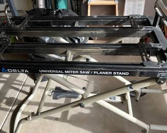 Miter saw stand