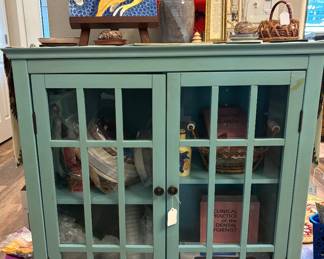 This cabinet is ADORABLE!