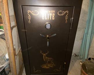 Stack-On Elite Gun Safe on Ground Level w/ Walkout