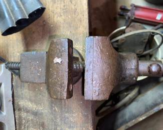 Columbian Tool Company Vise