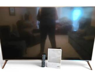 LG 55 Smart LED TV w Remote Booklet