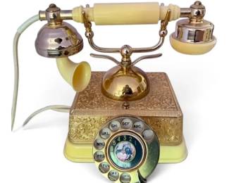 Vintage Decorative Gold Rotary Phone