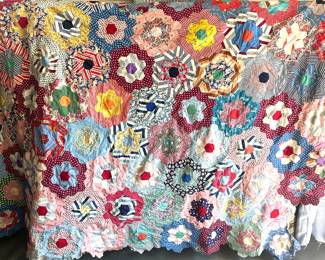 gorgeous quilt topper