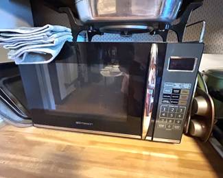 Emerson microwave