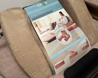 massaging pillow