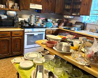 Kitchen!!!!!