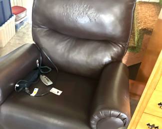 leather like lift chair