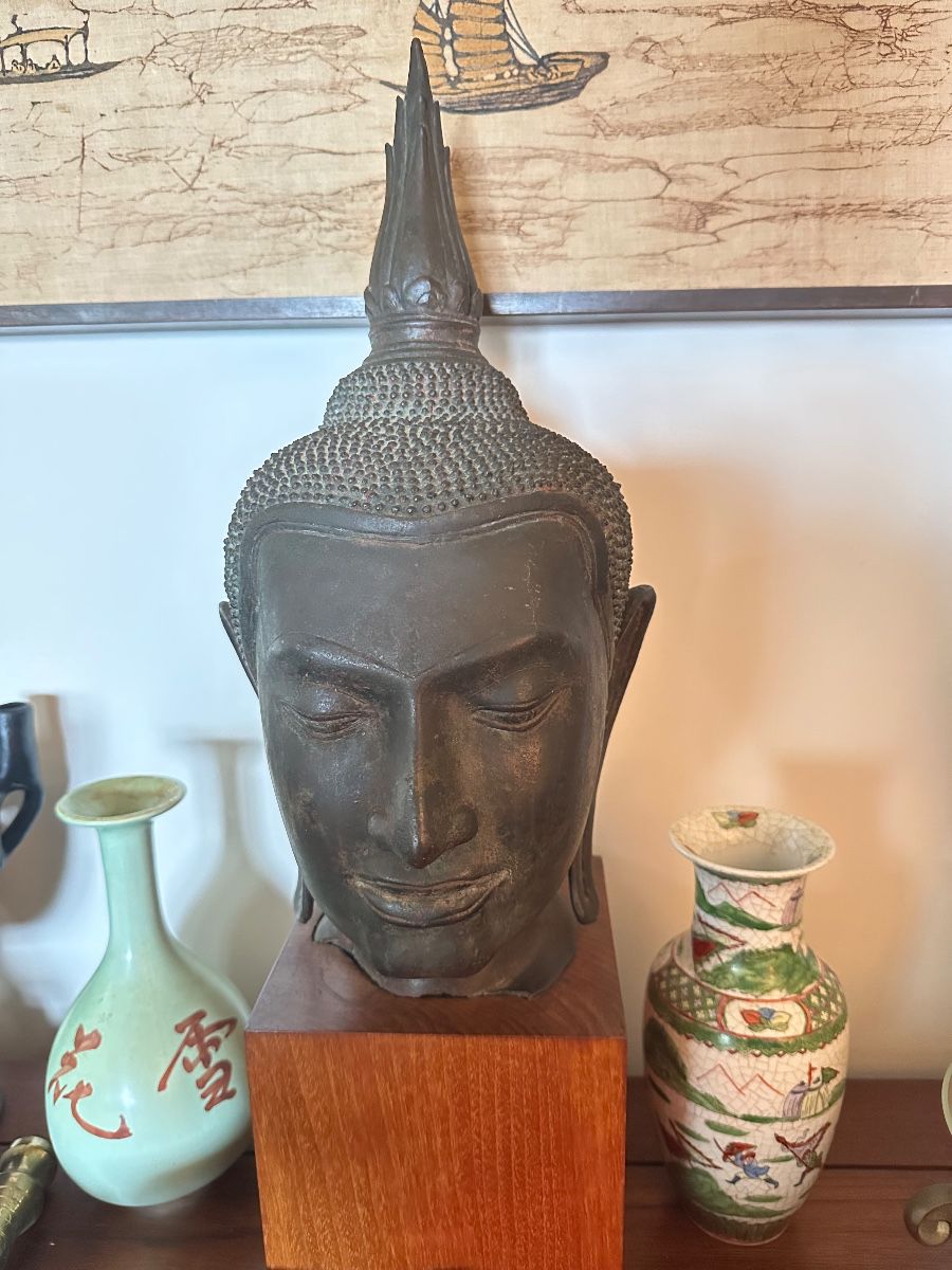 Antique crowned Buddha head Thai bronze statue 