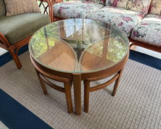 MCM Vintage Teak Trinity Coffee Table By Nathan 