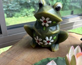 MCM Frog Candle 