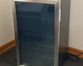 42 HomeLabs120CanBeverageCooler