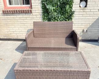 52 CrosleyWickerPatioLoveseatCoffeeTable