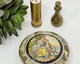 83 VintageCaraNomeLipstickMakeupCompactMiniPerfumeBottle