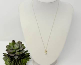 20 14KGoldBotanicalLeafMotifPearlNecklace