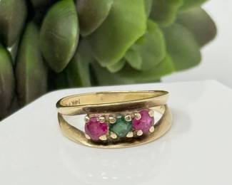16 14KGold3StonesRing