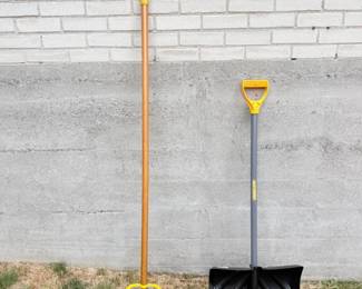 94 WorkshopBroomSnowShovel