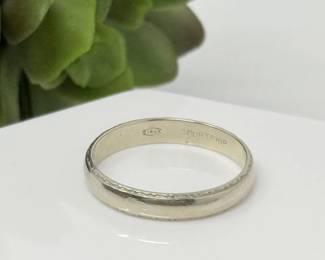 9 14KWhiteGoldWeddingBand